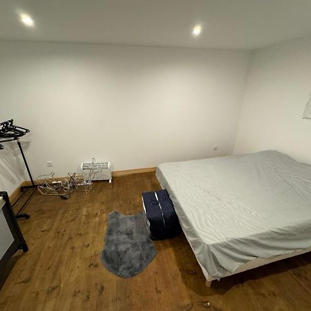 Charmant Grand Appartement Serdinya Exteriér fotografie