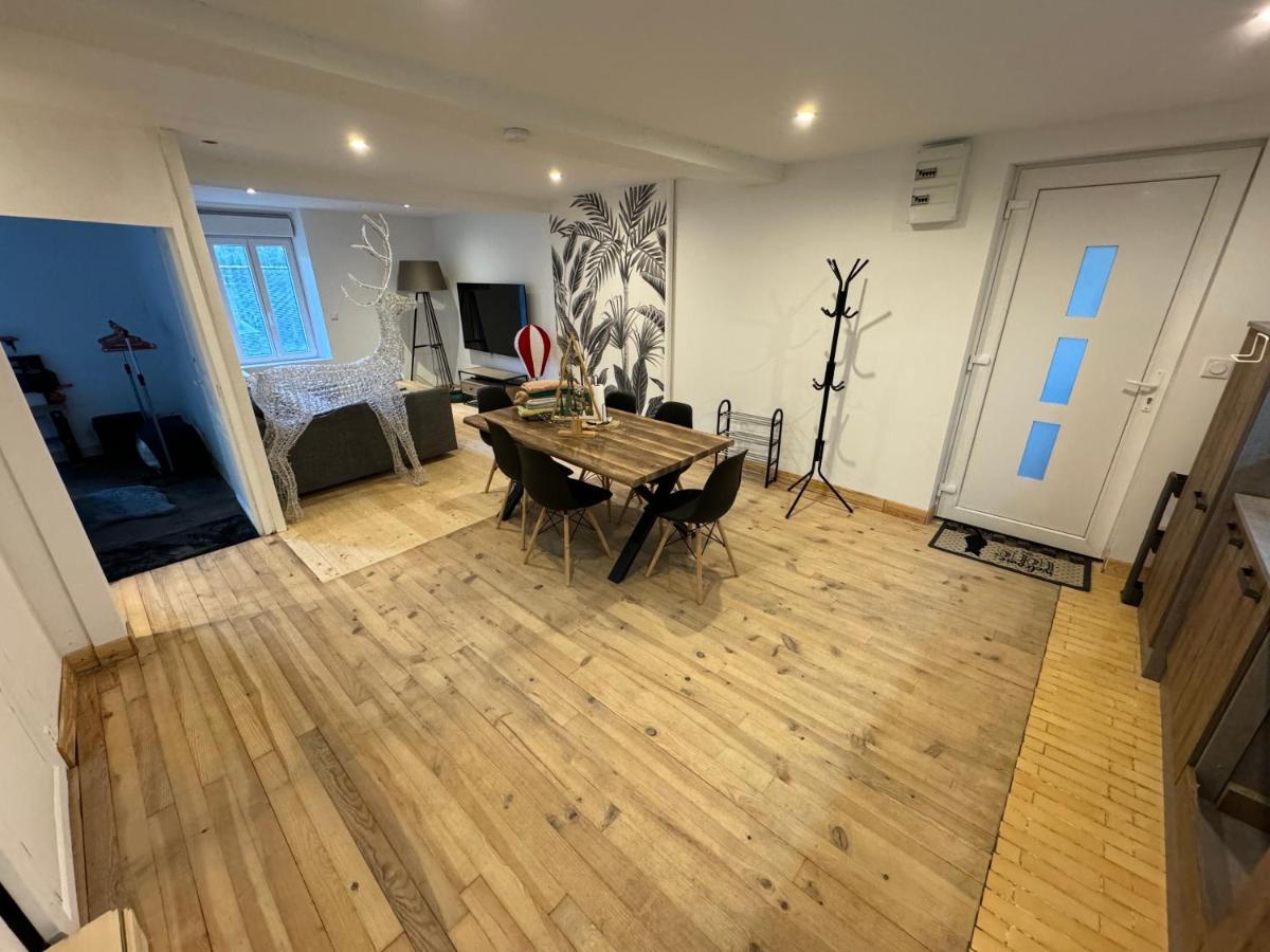 Charmant Grand Appartement Serdinya Exteriér fotografie